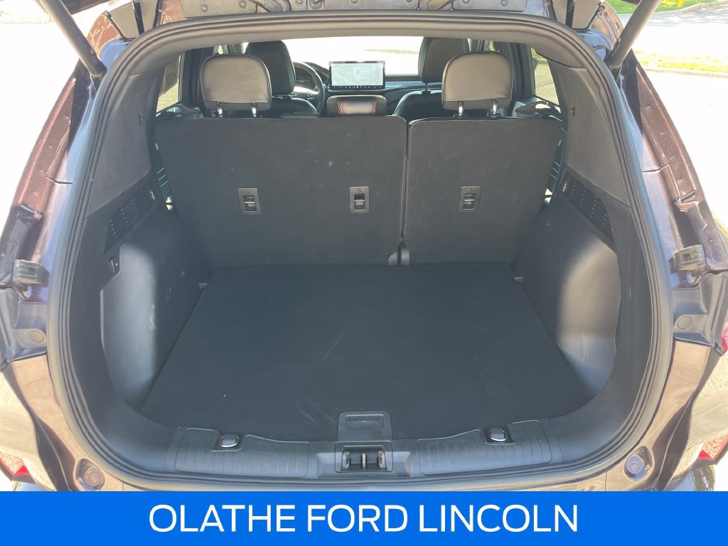 Certified 2023 Ford Escape ST-Line w/ Tech Pack #1 FWD image 31