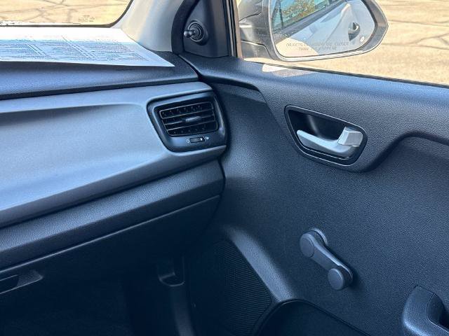 Used 2018 Kia Rio LX FWD image 13
