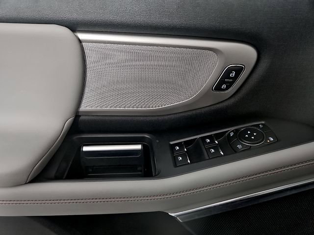 Certified 2025 Ford Expedition Active image 15