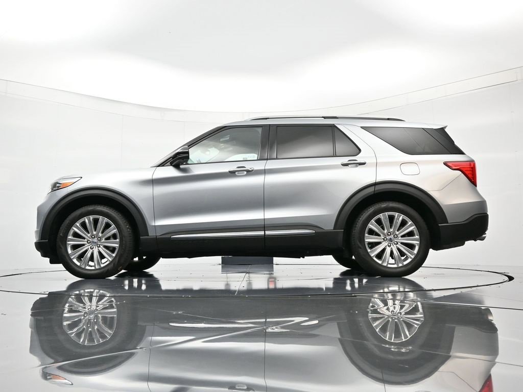 Certified 2022 Ford Explorer Limited w/ Limited Technology Package image 45