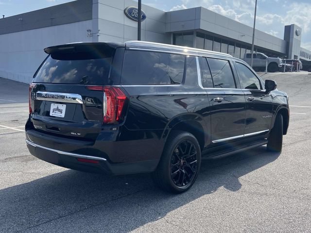 Used 2023 GMC Yukon XL SLT RWD image 3