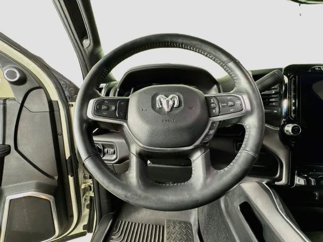 Used 2023 RAM 2500 Laramie AWD/4WD image 16