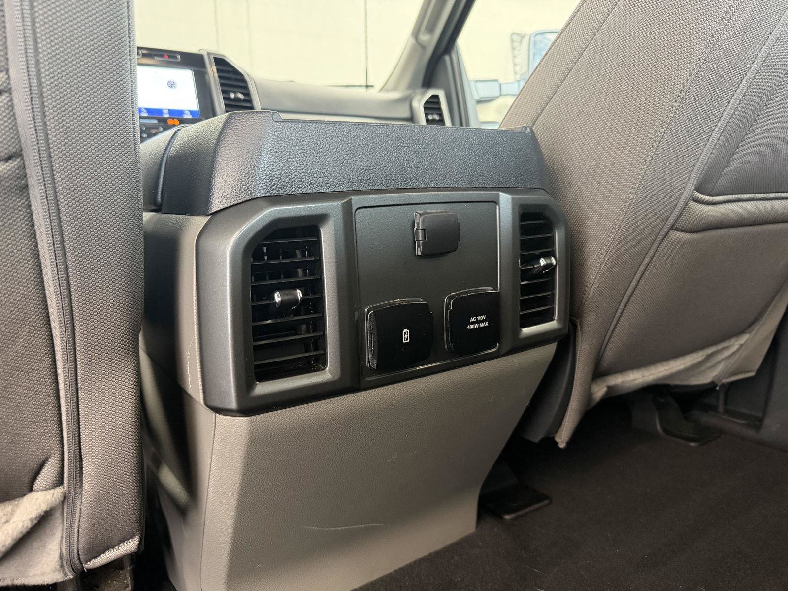 Certified 2022 Ford F250 XLT w/ XLT Premium Package AWD/4WD image 19