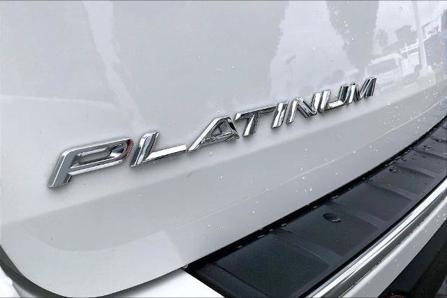 Certified 2021 Ford Explorer Platinum w/ Equipment Group 601A AWD/4WD image 8