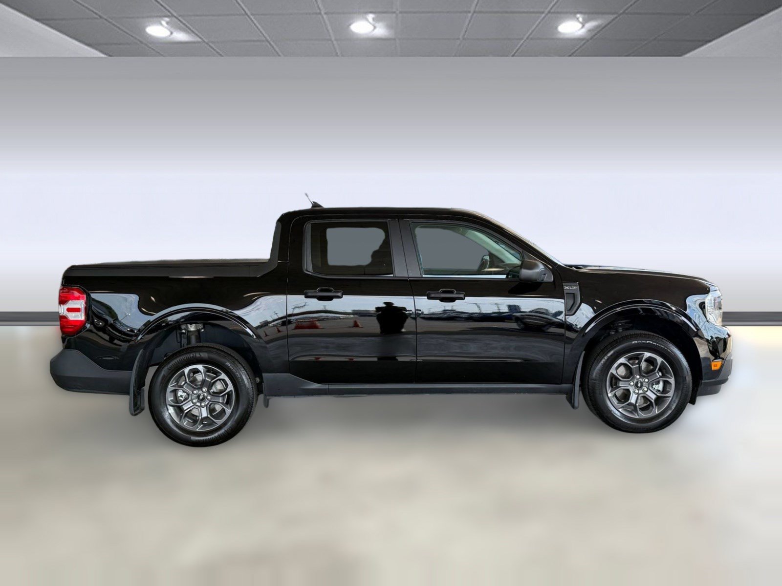 Certified 2024 Ford Maverick XLT FWD image 8