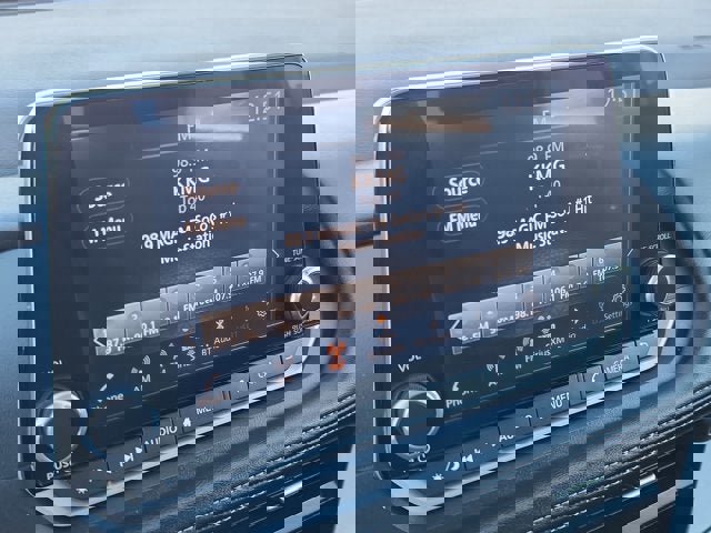 Used 2023 Nissan Rogue SV image 18