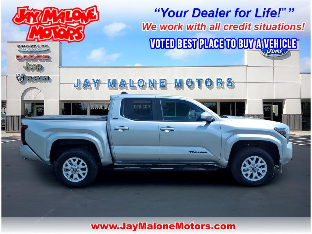 Used 2025 Toyota Tacoma SR5