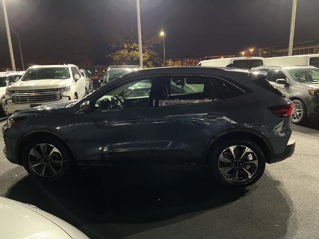 Certified 2023 Ford Escape Platinum w/ Premium Technology Package image 2