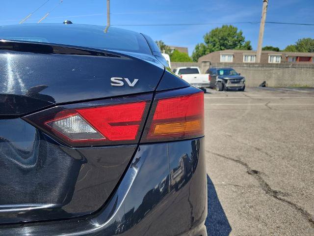 Used 2024 Nissan Altima 2.5 SV FWD image 32