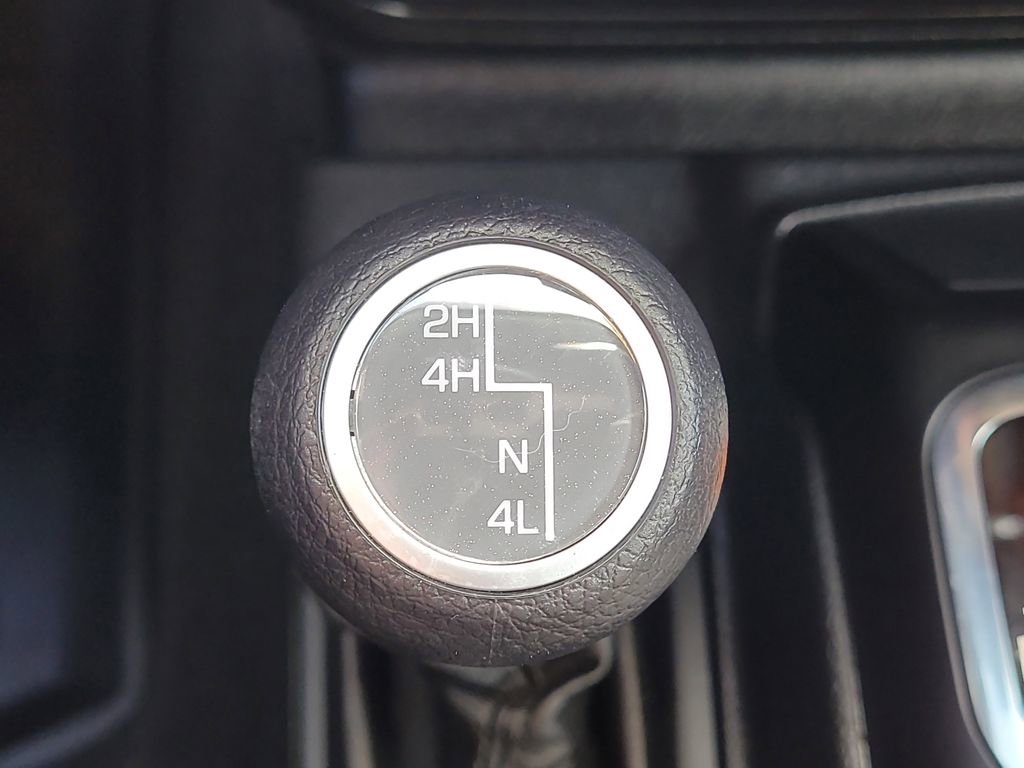 Used 2023 Jeep Wrangler Sport image 19