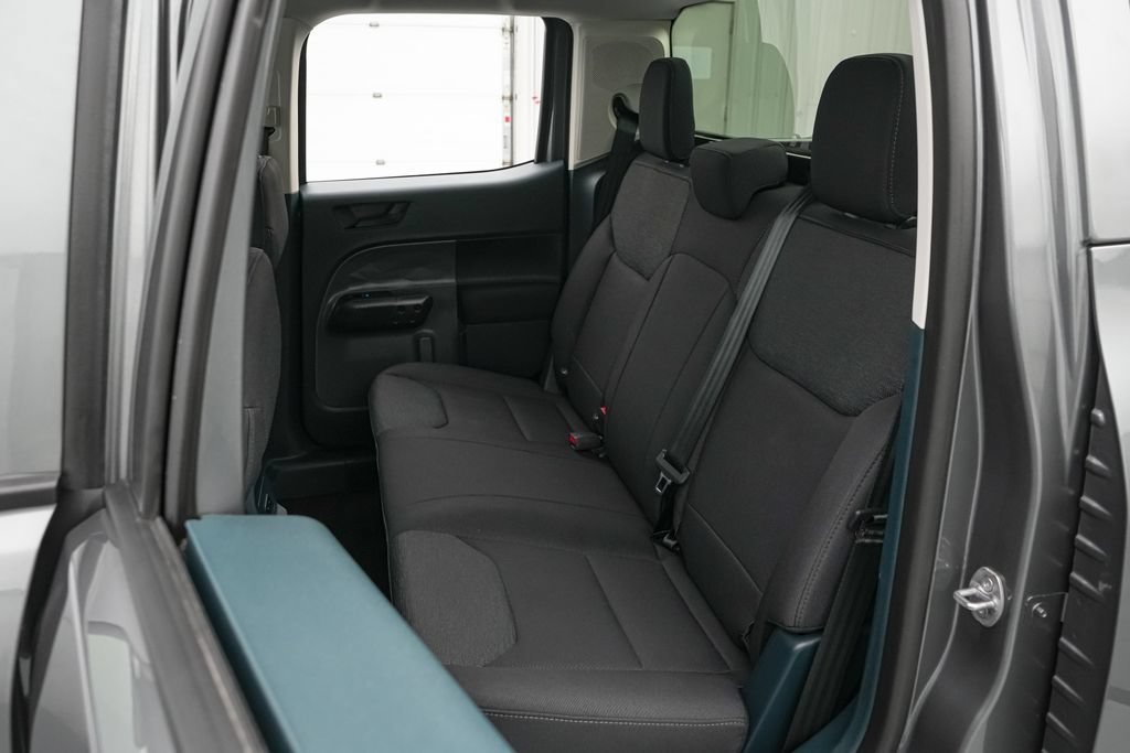 Certified 2025 Ford Maverick XL FWD image 19