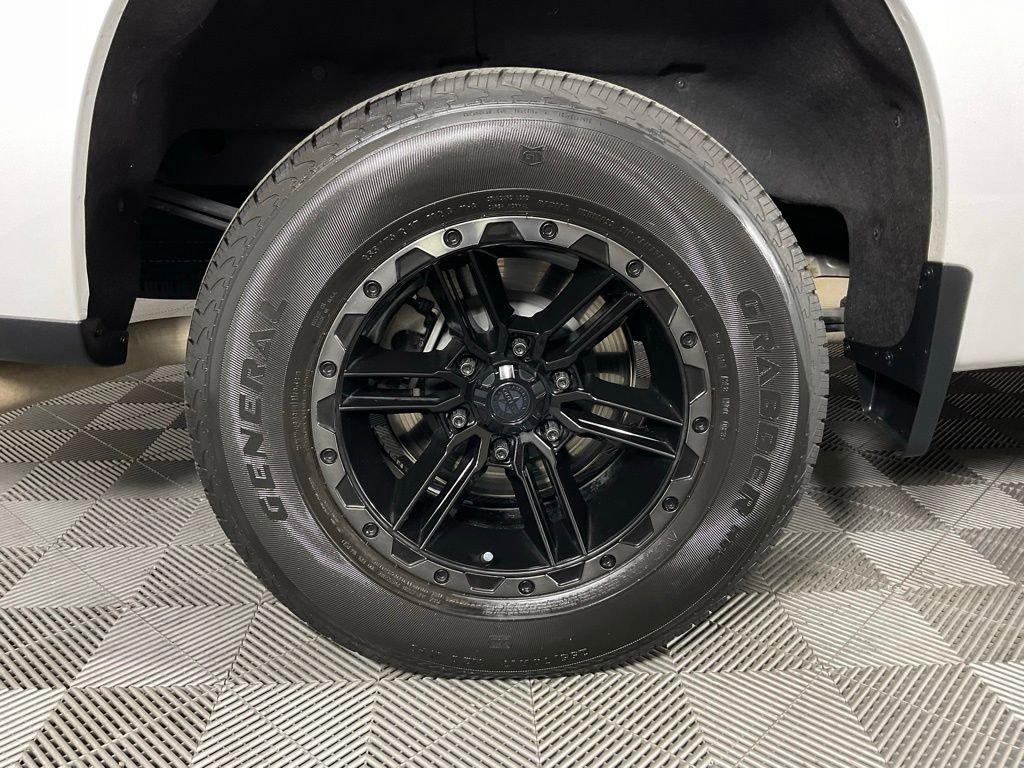 Used 2023 Chevrolet Silverado 1500 LT w/ LPO, Dark Essentials Package image 10