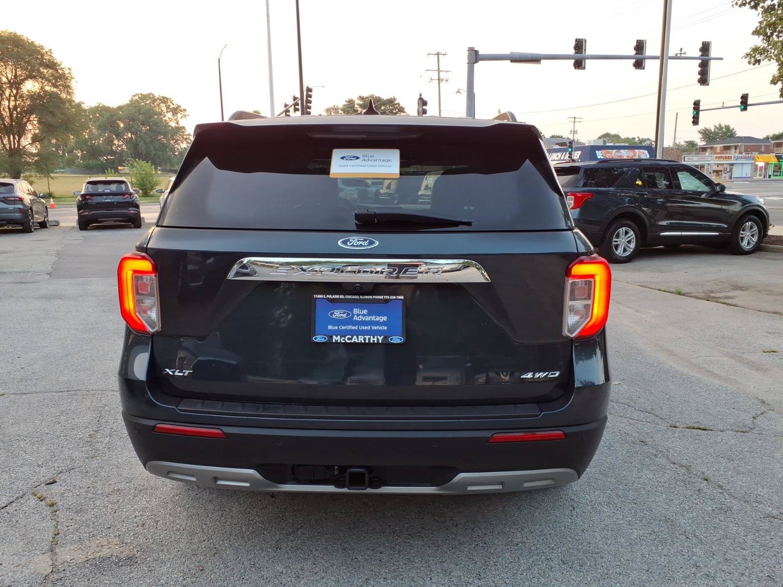 Certified 2023 Ford Explorer XLT w/ Equipment Group 202A AWD/4WD image 4