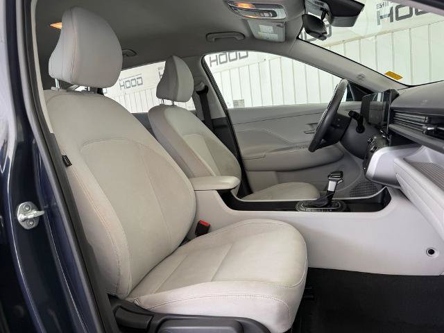 Used 2024 Hyundai Kona SEL FWD image 7