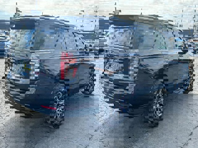 Used 2024 Chevrolet Tahoe Z71 w/ Z71 Off-Road Package image 6