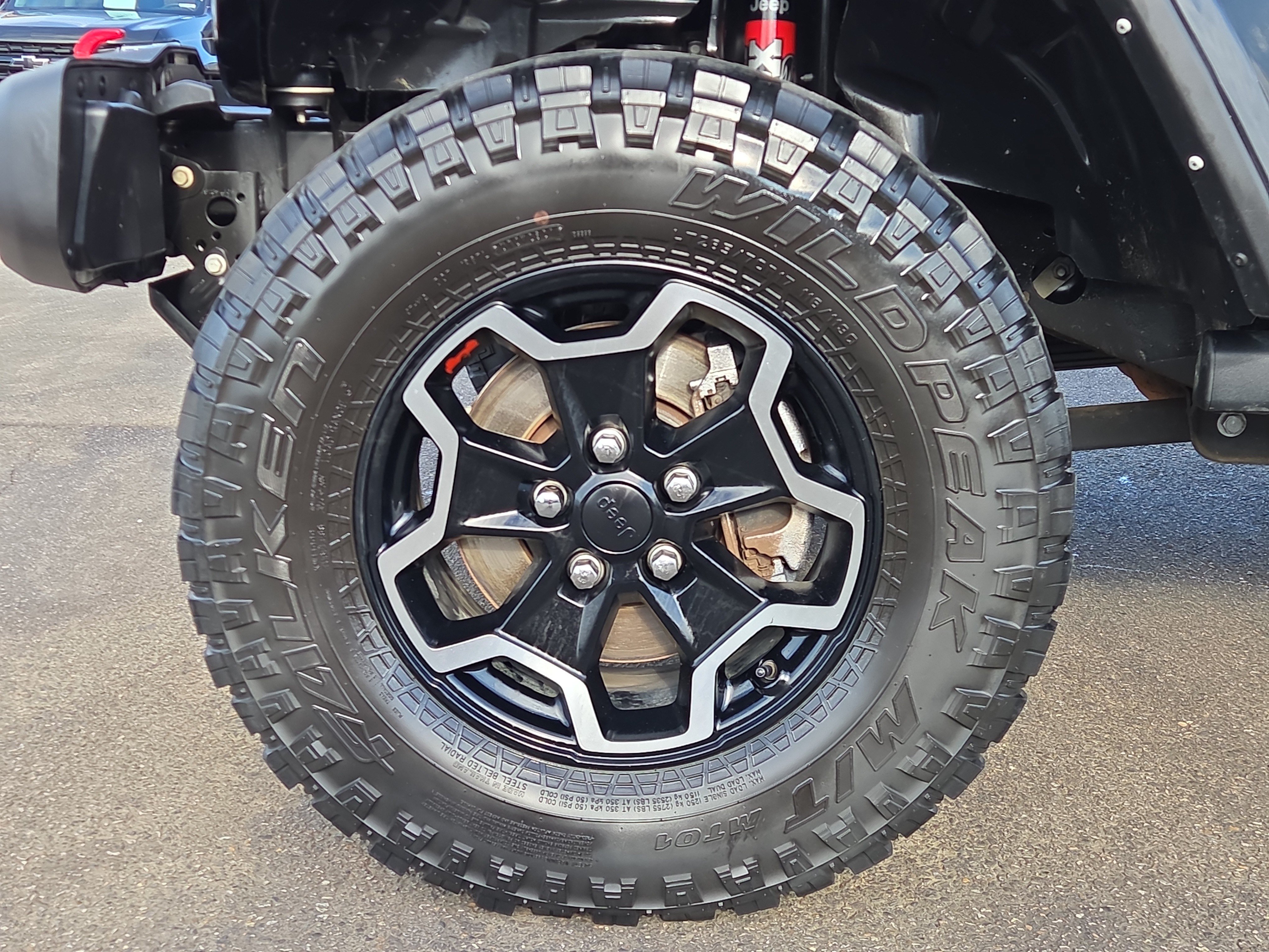 Used 2022 Jeep Gladiator Rubicon w/ LED Lighting Group AWD/4WD image 9