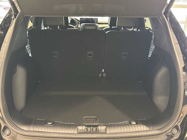 Certified 2023 Ford Escape Platinum AWD/4WD image 25