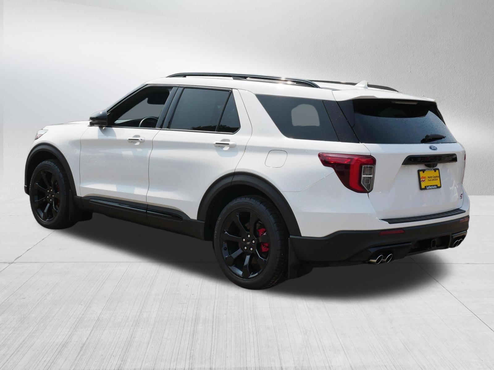 Certified 2020 Ford Explorer ST w/ ST High-Performance Pack AWD/4WD image 5