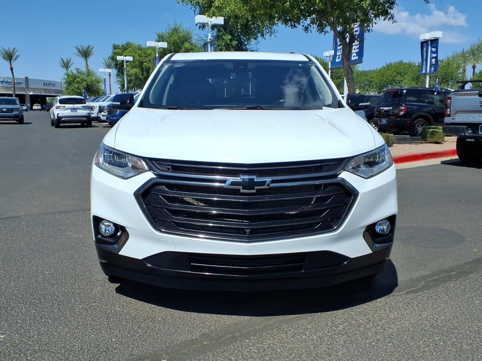 Used 2020 Chevrolet Traverse Premier w/ Redline Edition FWD image 2