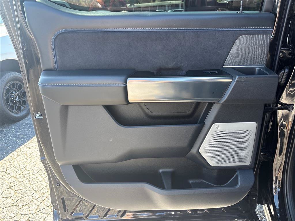 Certified 2025 Ford F250 Platinum AWD/4WD image 18