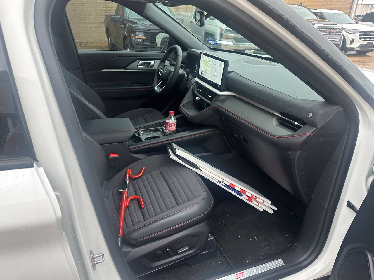 Certified 2026 Ford Explorer ST-Line w/ ST-Line Street Pack RWD image 18