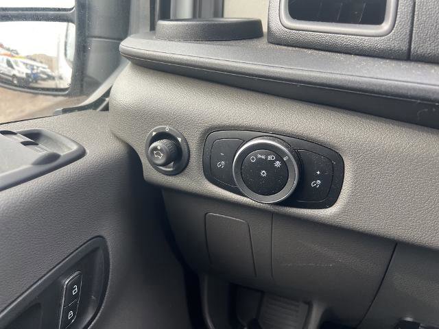 Certified 2022 Ford Transit 350 DRW image 21