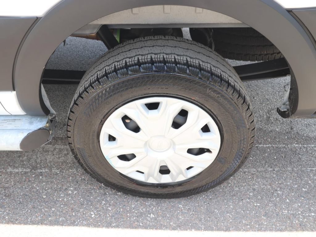 Certified 2025 Ford Transit 250 Low Roof w/ Exterior Upgrade Package RWD image 23