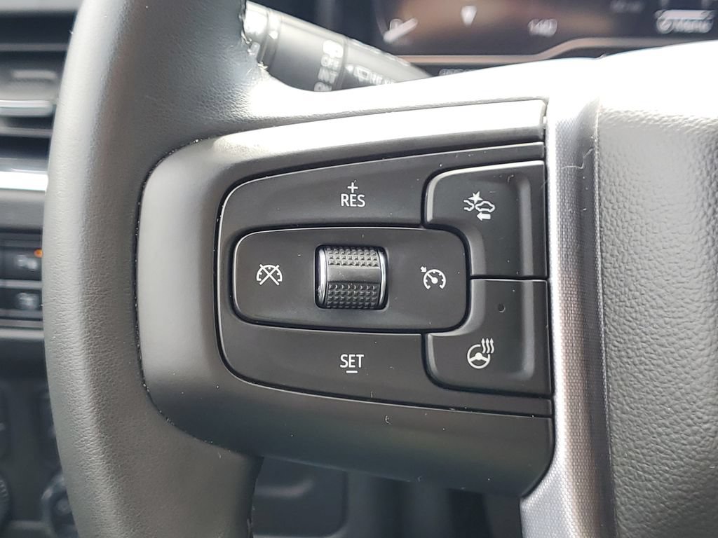 Used 2023 GMC Yukon SLT w/ SLT Premium Package AWD/4WD image 26