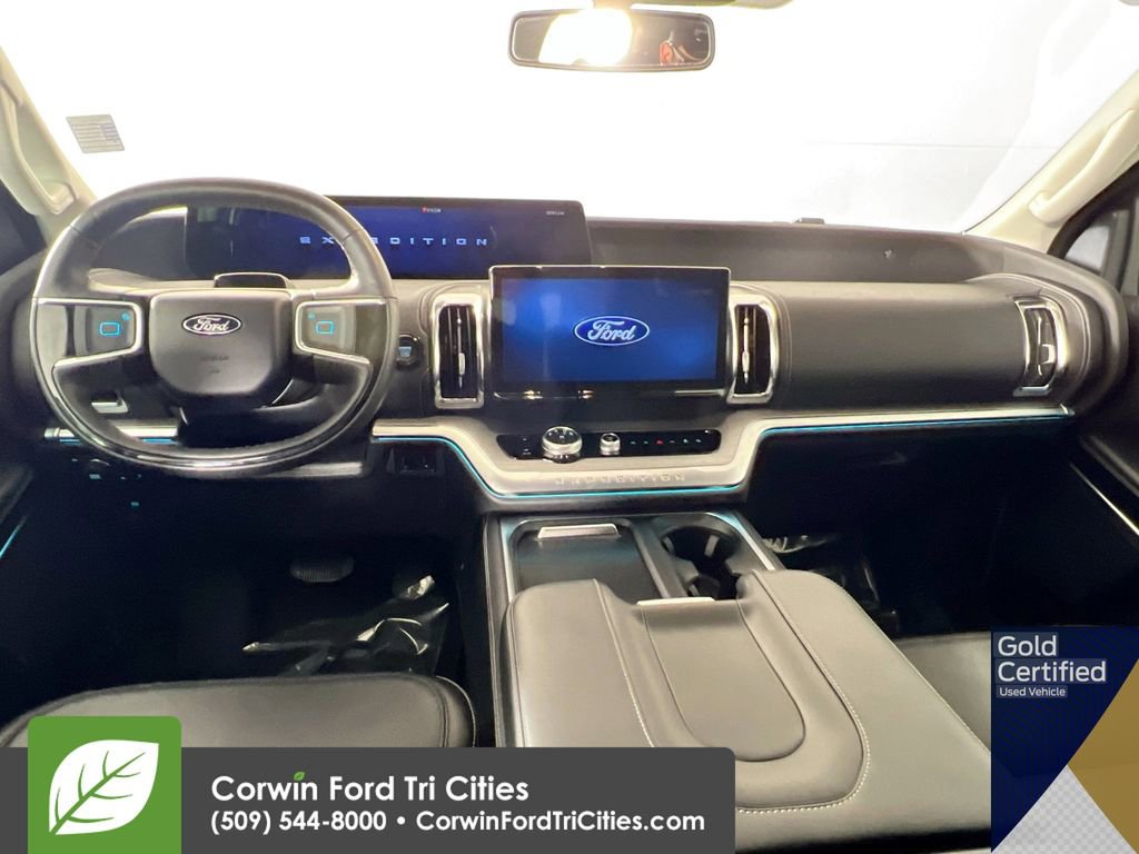 Certified 2025 Ford Expedition Max Platinum AWD/4WD image 7