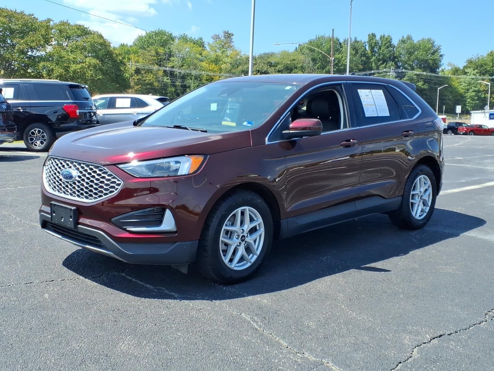 Certified 2024 Ford Edge SEL AWD/4WD image 4