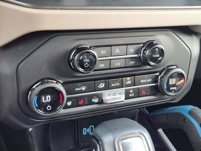 Certified 2024 Ford Bronco Wildtrak AWD/4WD image 18