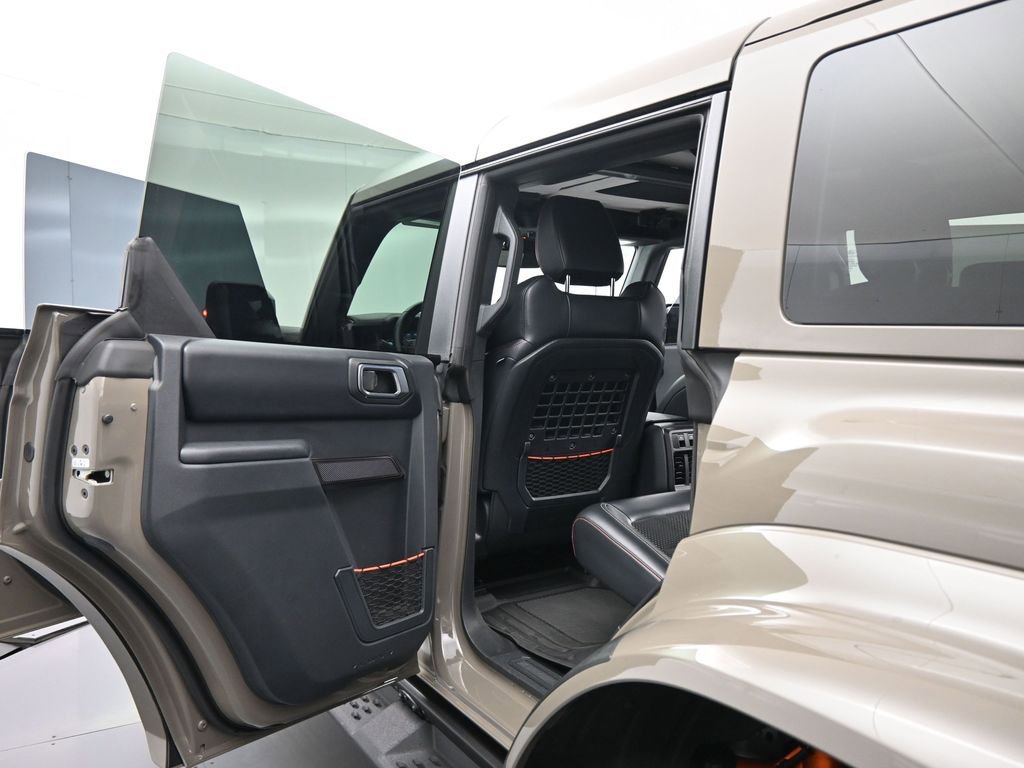 Certified 2025 Ford Bronco Raptor w/ Interior Carbon Fiber Pack image 20