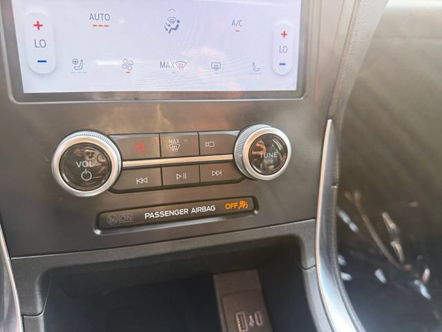 Certified 2024 Ford Edge Titanium AWD/4WD image 8