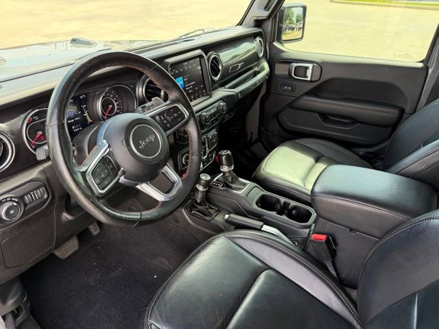 Used 2021 Jeep Wrangler Unlimited Rubicon w/ Trailer Tow Package AWD/4WD image 11