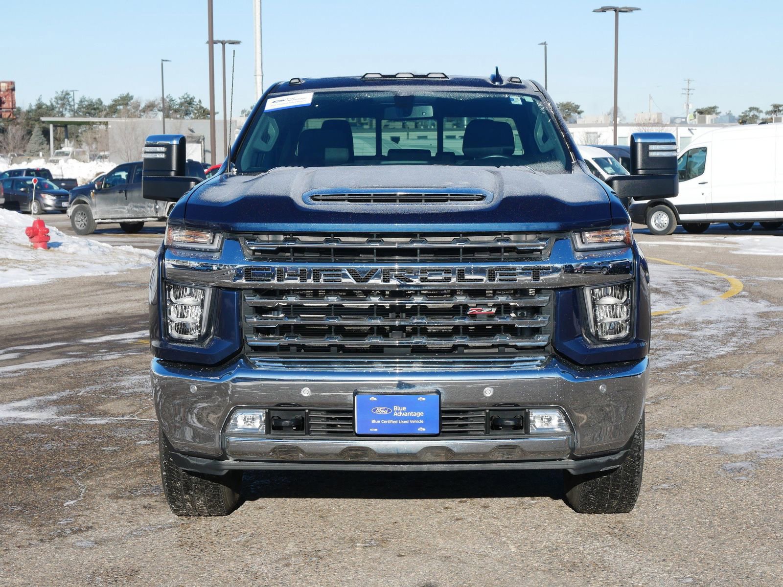 Used 2022 Chevrolet Silverado 3500 LTZ w/ LTZ Convenience Package image 8