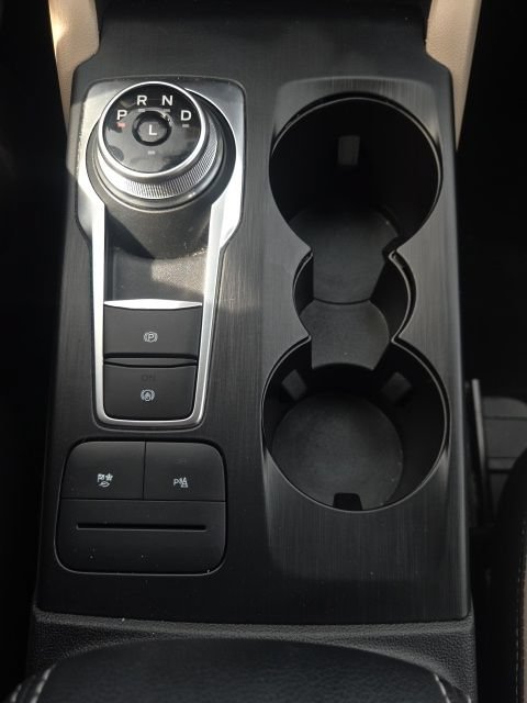 Certified 2022 Ford Escape Titanium AWD/4WD image 35