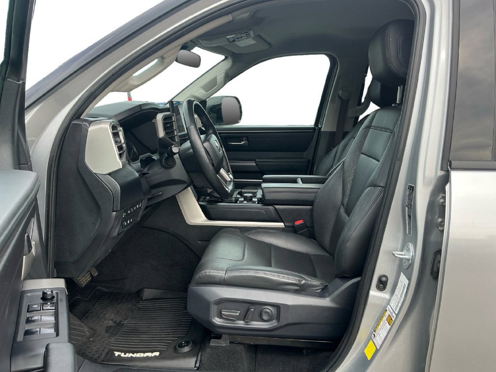 Used 2022 Toyota Tundra SR5 w/ SR5 Premium Package AWD/4WD image 14