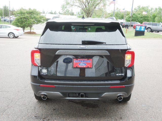 Certified 2023 Ford Explorer XLT w/ Equipment Group 202A AWD/4WD image 6