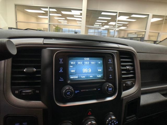 Used 2018 RAM 2500 Tradesman w/ Chrome Appearance Group image 15