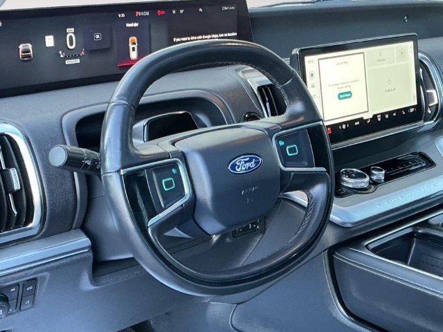 Certified 2025 Ford Expedition Max Platinum AWD/4WD image 13