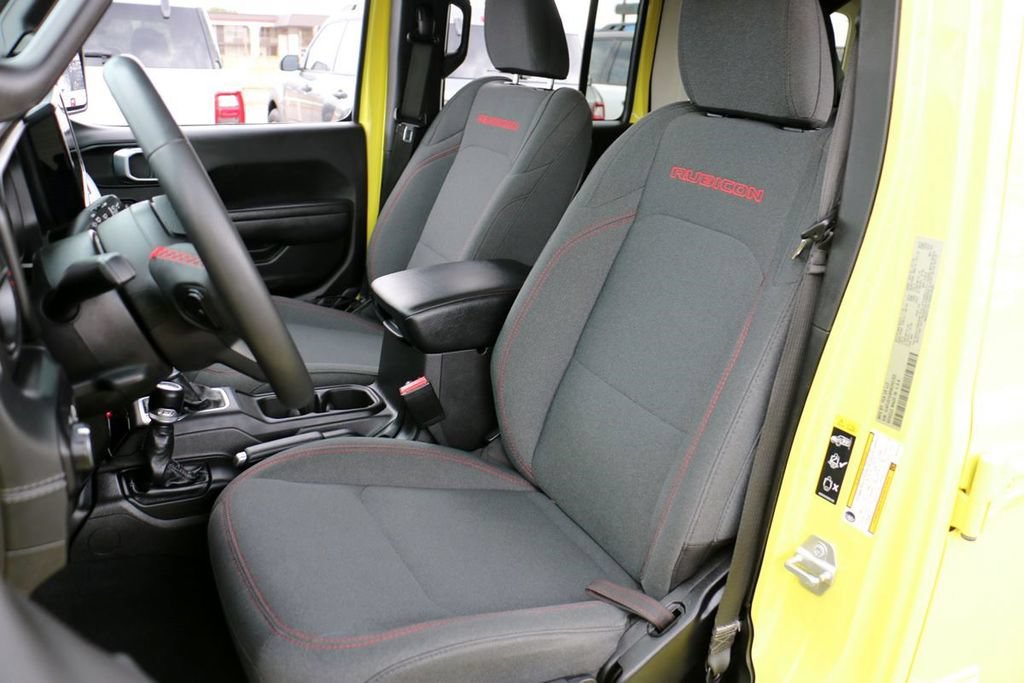 Used 2024 Jeep Wrangler Unlimited Rubicon AWD/4WD image 21