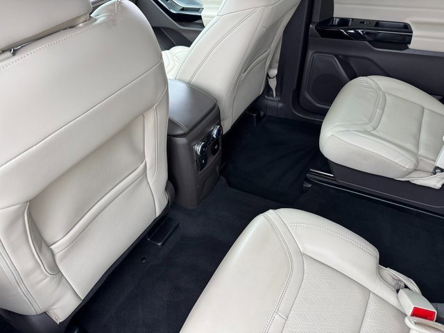 Certified 2022 Ford Explorer Platinum w/ Technology Package image 17