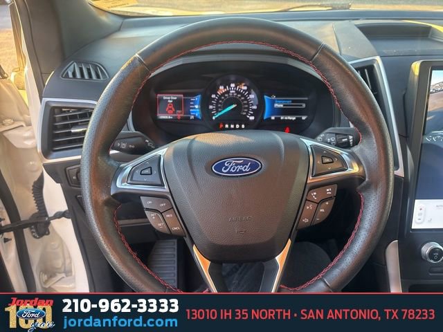 Certified 2023 Ford Edge ST-Line image 18