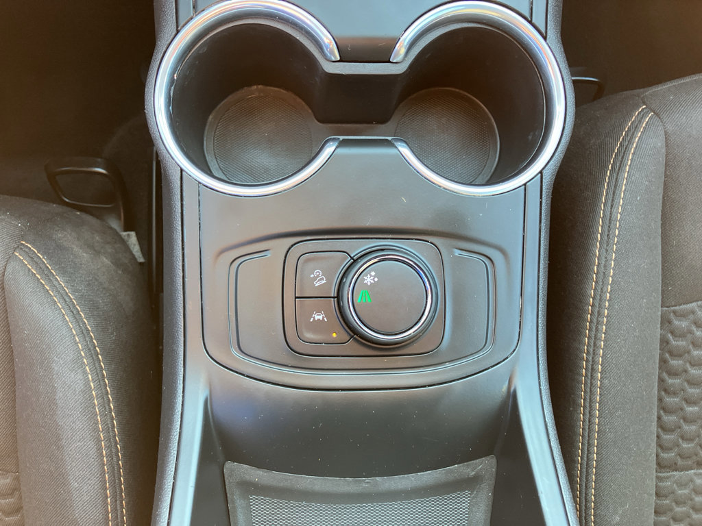 Used 2021 GMC Terrain SLE w/ Elevation Edition image 21