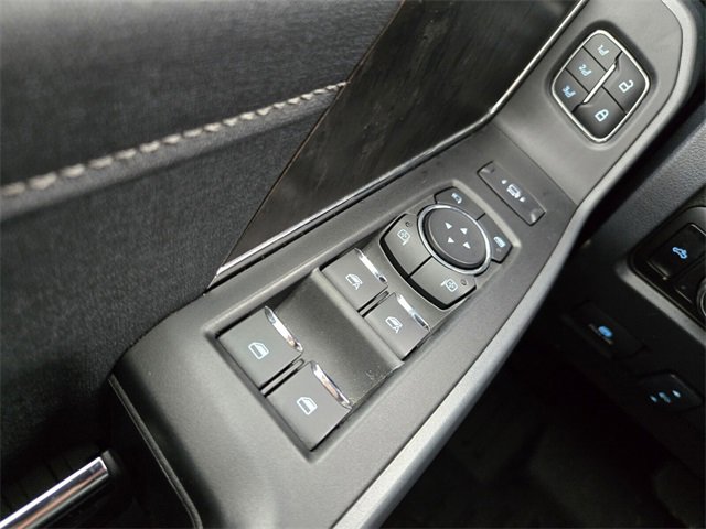 Certified 2024 Ford F250 Lariat w/ Chrome Package image 36