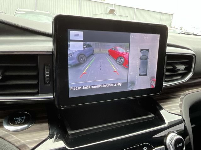 Certified 2023 Ford Explorer Limited w/ Equipment Group 301A RWD image 42