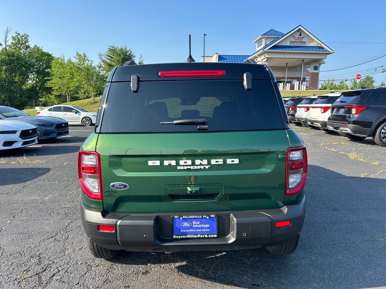 Certified 2025 Ford Bronco Sport Outer Banks w/ Outer Banks Tech Package+ AWD/4WD image 11