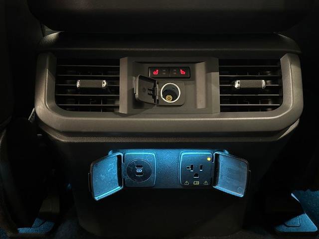 Certified 2025 Ford F150 Lightning Lariat image 33