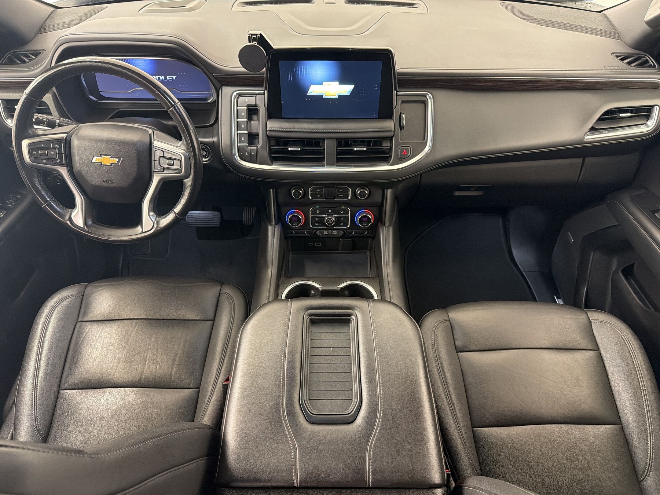 Used 2022 Chevrolet Tahoe LT w/ LT Signature Package AWD/4WD image 16