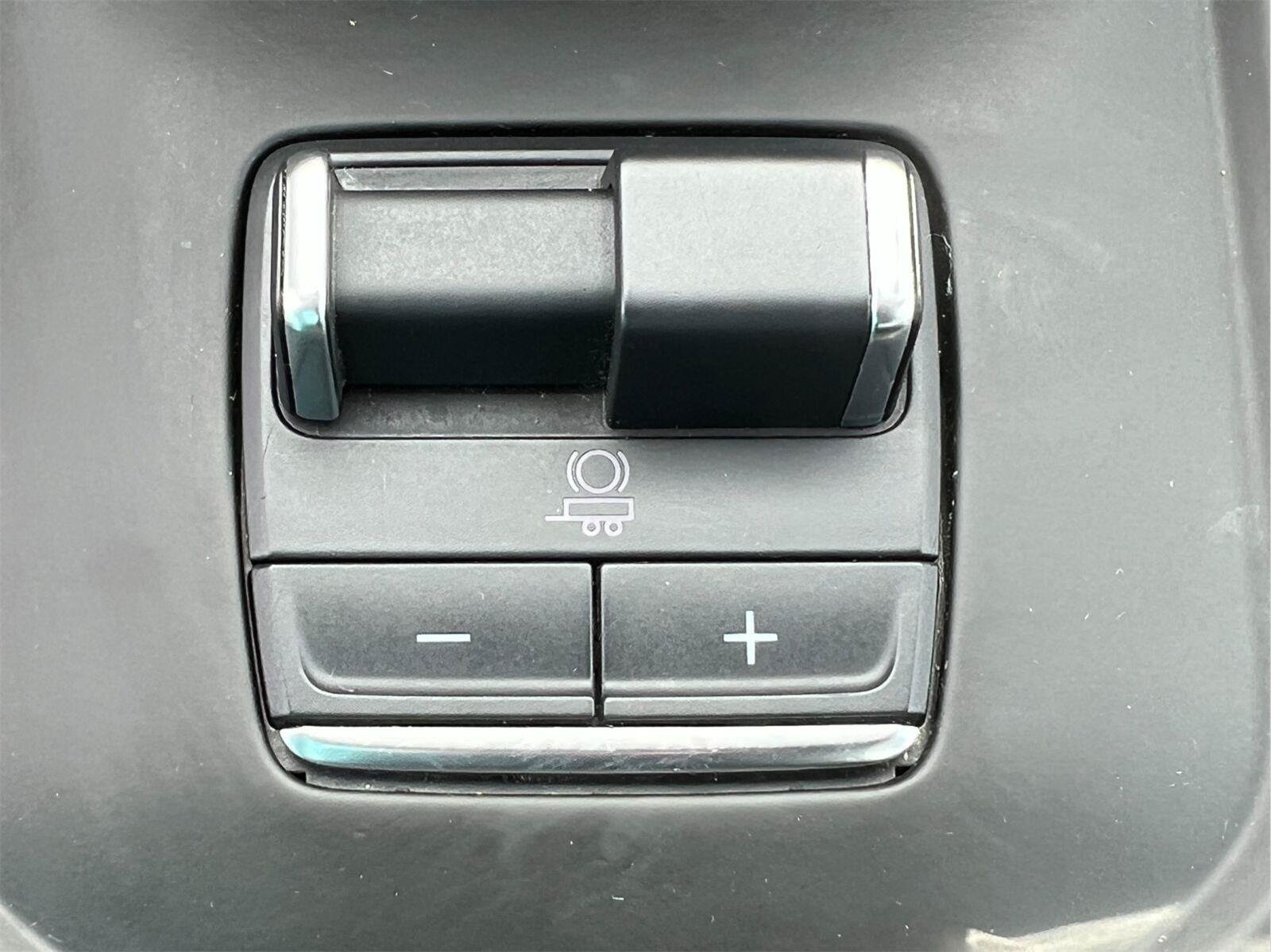 Used 2024 GMC Sierra 1500 AT4 w/ Technology Package AWD/4WD image 49